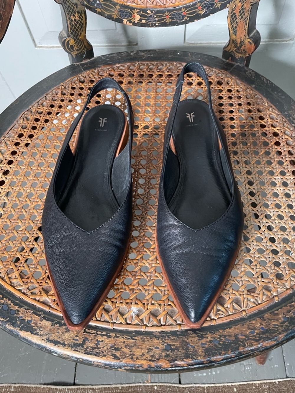 Frye sling back flats size 10 - Picture 4 of 6